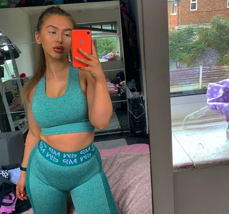 asiatische teen pussy onlyfans freie nacktheit galerie