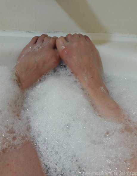 heißeste ladyboy-onlyfans kunst nackt galerie