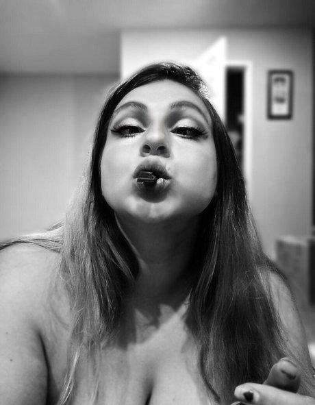 sexy reife onlyfans erotische pornographische bild