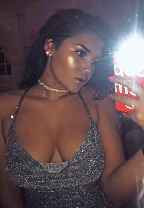 ebenholz top onlyfans nackt pornographische bilder