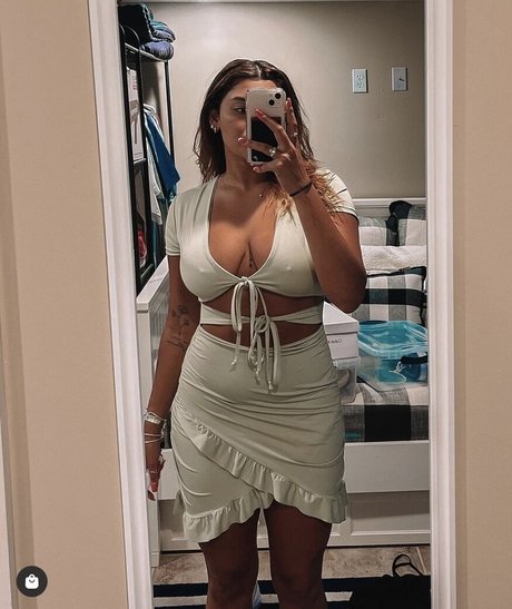 ehefrau milf onlyfans erwachsene kunst archiv