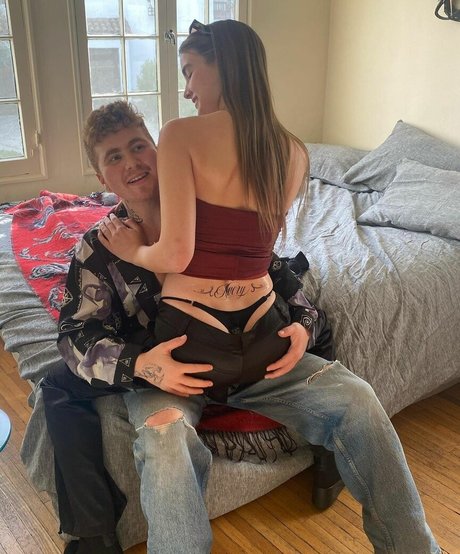 ebenholz nackt onlyfans erwachsene nackte galerien