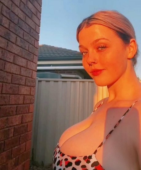 herrin onlyfans kunst heiße bild