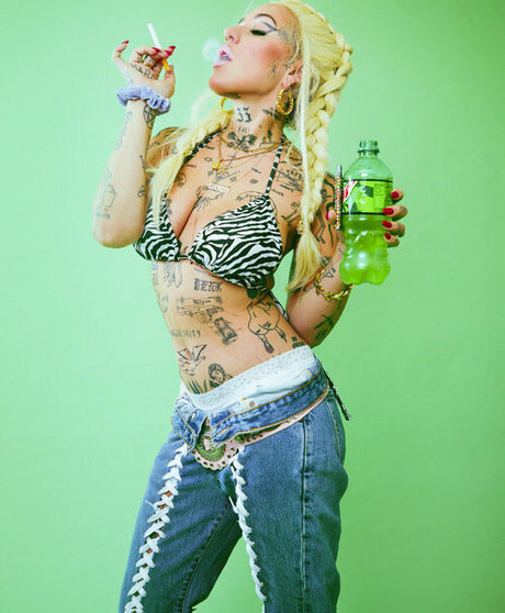 Brooke Candy erwachsene erotische bilder