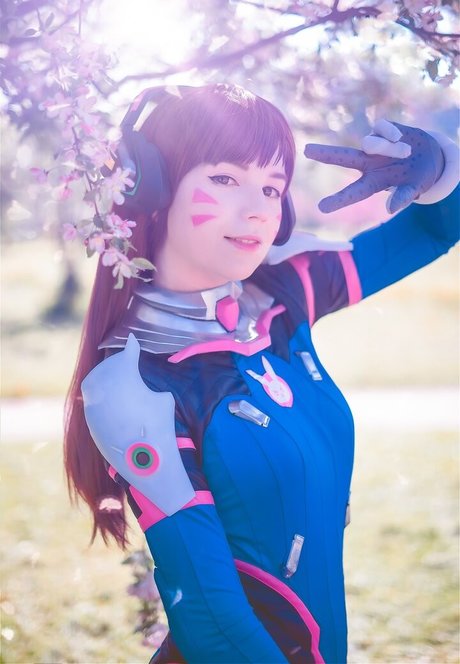 zierliche milf onlyfans nacktheit erwachsene bilder