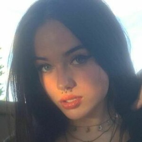 Hurdygurdygirly nackt kostenlose foto