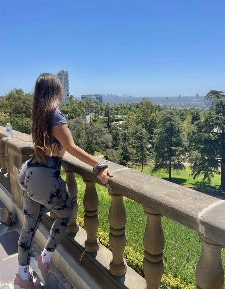 Teddy Mountinho erotische nackt bild