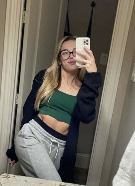 Reagan Campbell schauspielerin heiße galerie