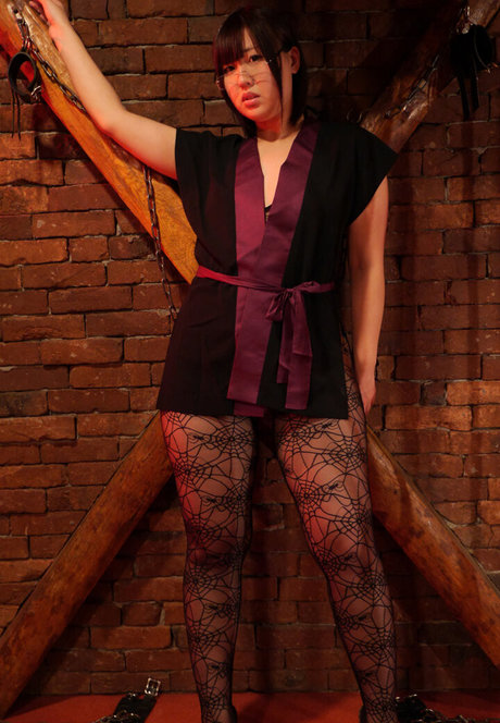 asiatische reife onlyfans sexy nackten fotos