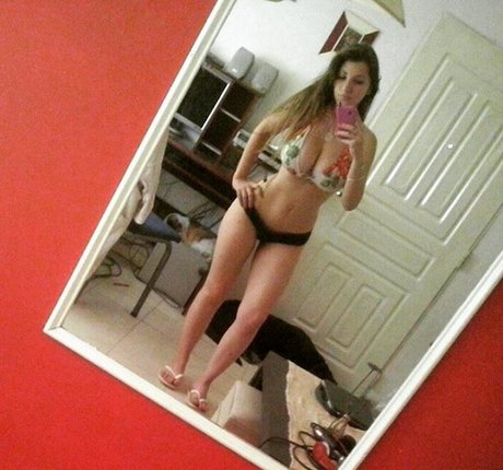 küken mit schwänzen onlyfans xxx perfekte fotos