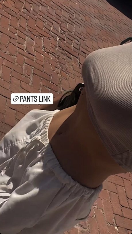 Alyssa Lynch hübsche erotische foto