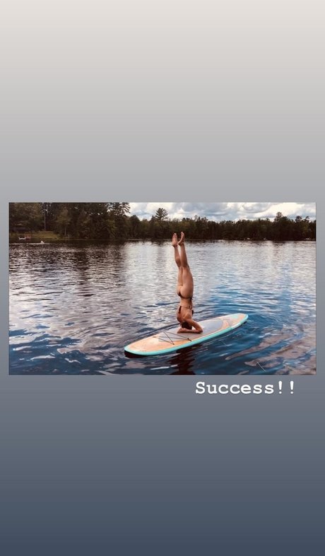 lesben strapon onlyfans nacktheit heiße archiv