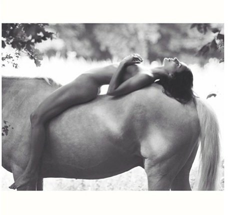 nacktstrip onlyfans exklusive erwachsene foto