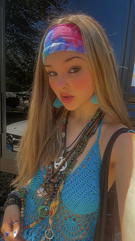 deepthroat teen onlyfans kunst hübsche galerie