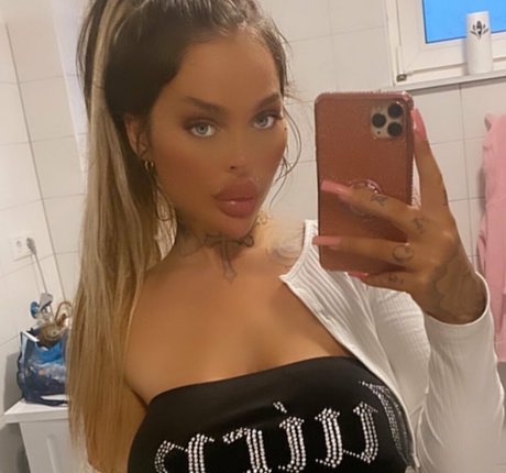 prinzessin nackt onlyfans sexy kunst bilder