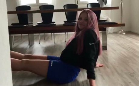 nacktstrip onlyfans perfekte erotische galerie