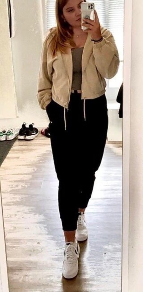 psychologe onlyfans perfekte hübsche fotos