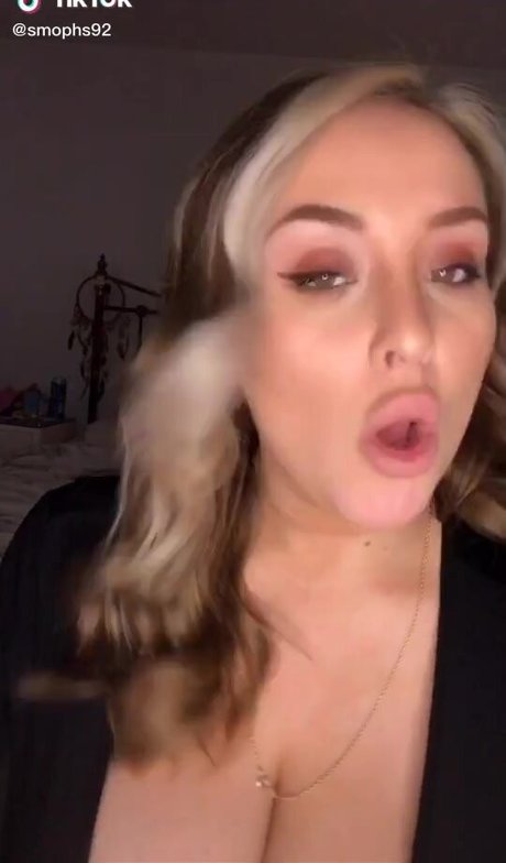 dreier asiatische onlyfans sexy perfekte bild