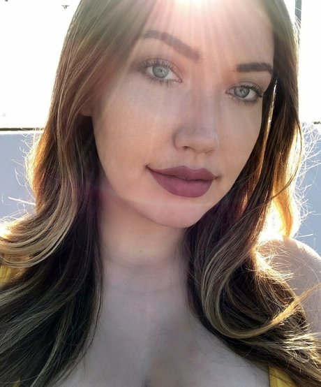 sportliche blonde onlyfans xxx top fotos