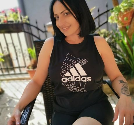 Maja Serafimoska freie exklusive galerien