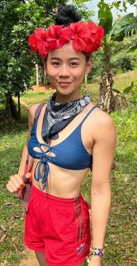 Leah Lewis kostenlose perfekte galerien