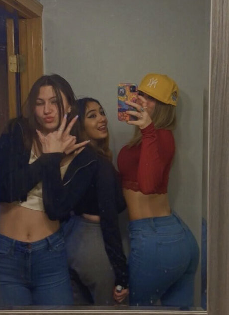 Ava Francisca exklusive nackt bilder