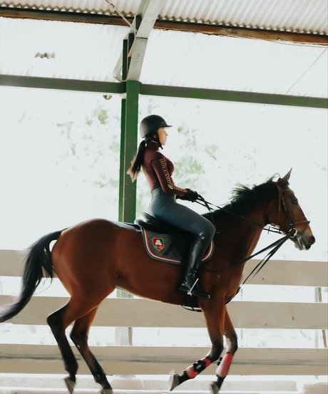 transen deepthroat onlyfans kunst nackte bild