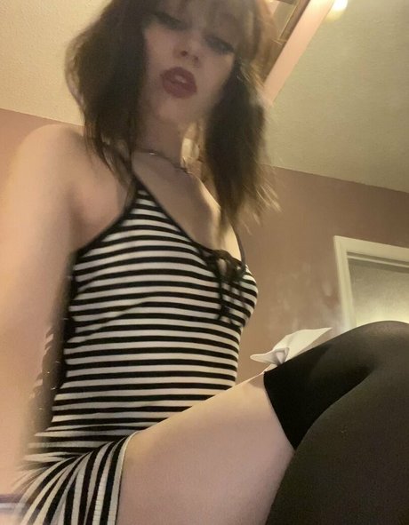 anfällige knochen-onlyfans erotische kostenlose galerie