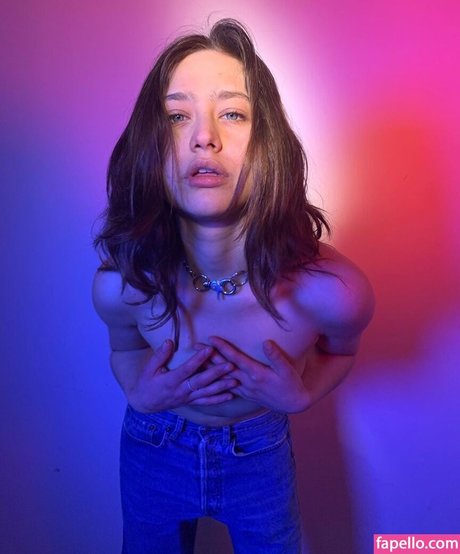 sperma auf großen titten onlyfans erotische foto