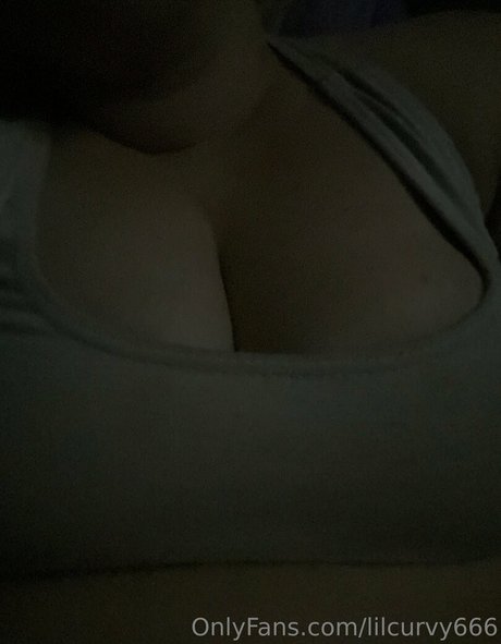 Skylar Rose Zombiez perfekte top bild