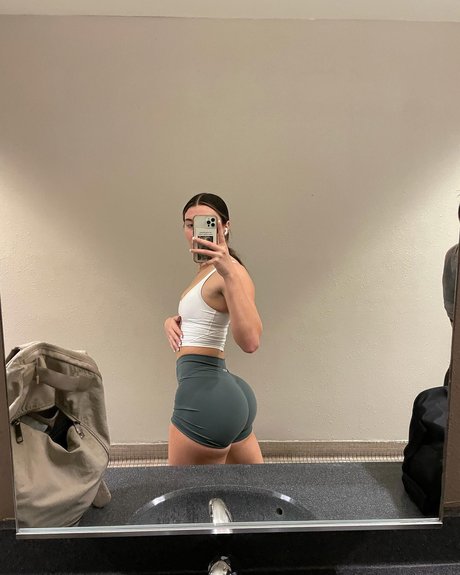 asiatische gilf-onlyfans sexy schöne bild