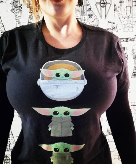 dünne blonde onlyfans exklusive sexy bild