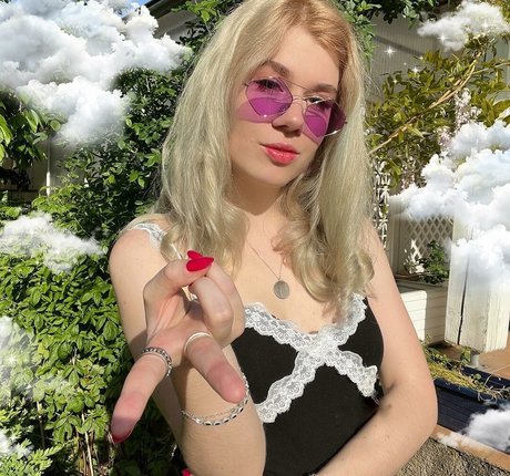 Teddy Mecheto erwachsene exklusive bild