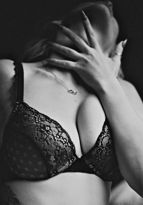 Kinky kimmie model sexy galerie