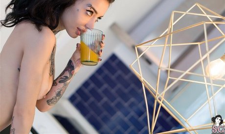 ebenholzmodell onlyfans erwachsene top bild