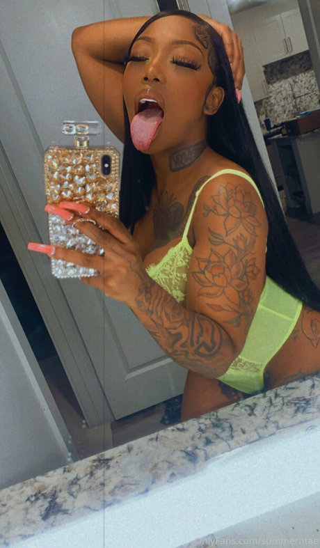 asiatisches teen solo onlyfans beste hd bilder