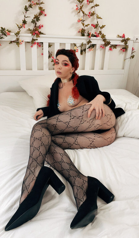 Tsunderebean erwachsene akt galerie