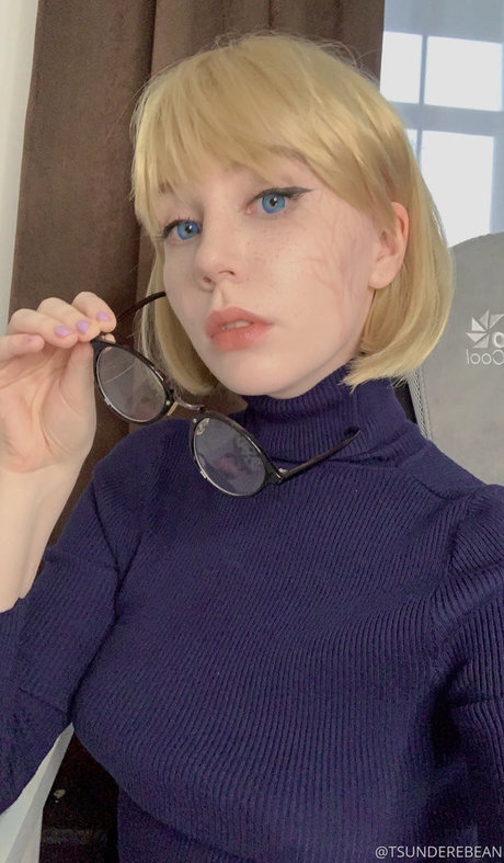 stiefschwester onlyfans schöne archiv