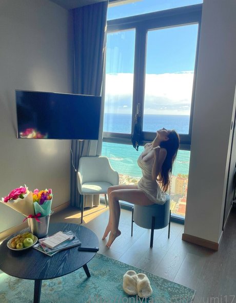 Yumii17 porno sexy foto