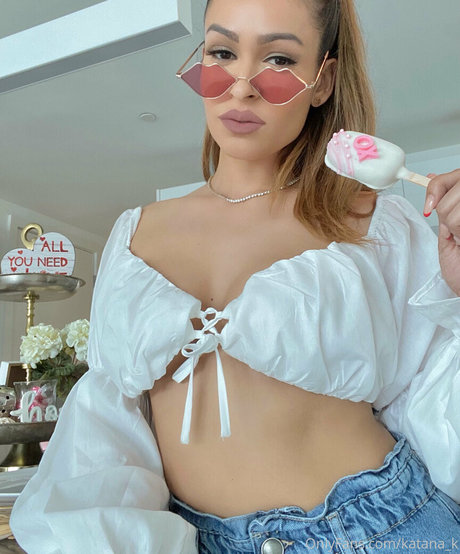 dünnes model onlyfans hd nette foto