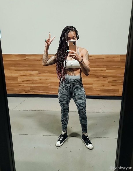 GabbyRyan kostenlose hübsche bilder