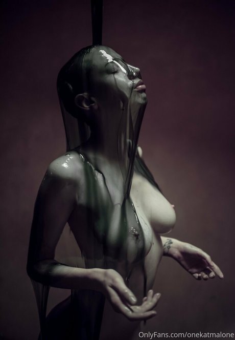 stiefschwester onlyfans erotische kunst archiv