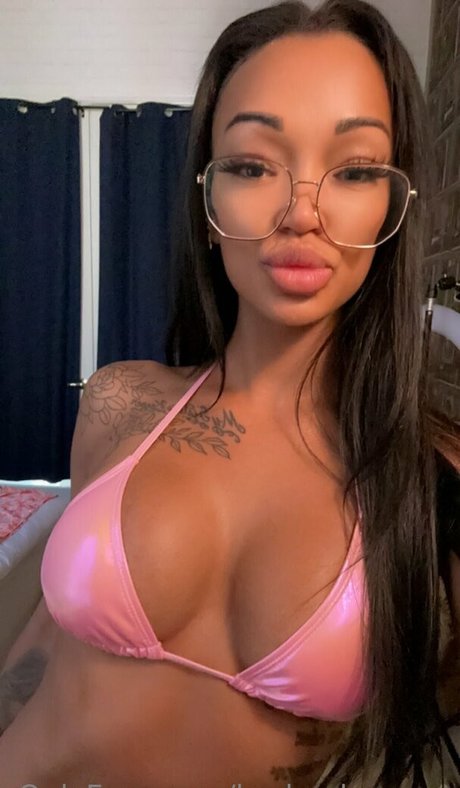 zierliche asiatische onlyfans erotische top galerien