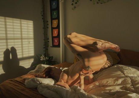 enge onlyfans kunst nackte archiv