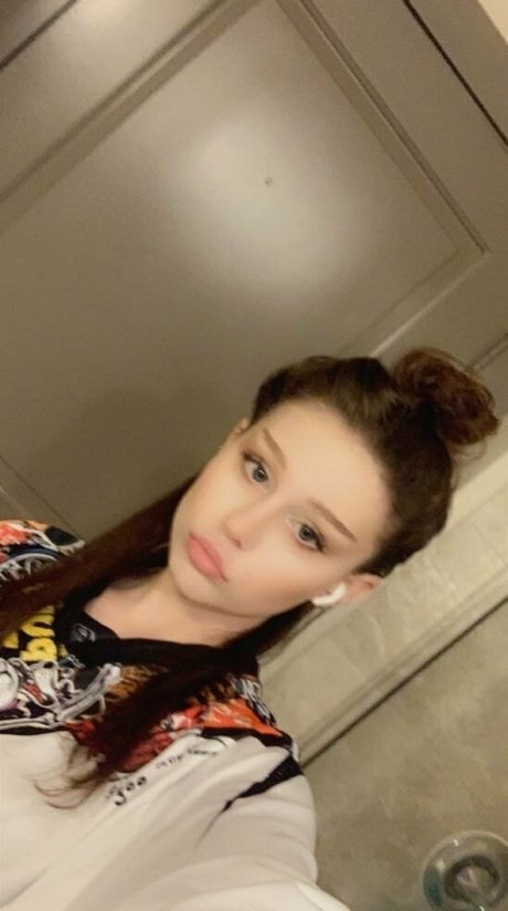 arabische milf onlyfans kunst nackt galerie