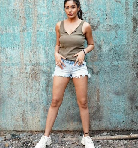 ebenholz nackt onlyfans porno akt bilder