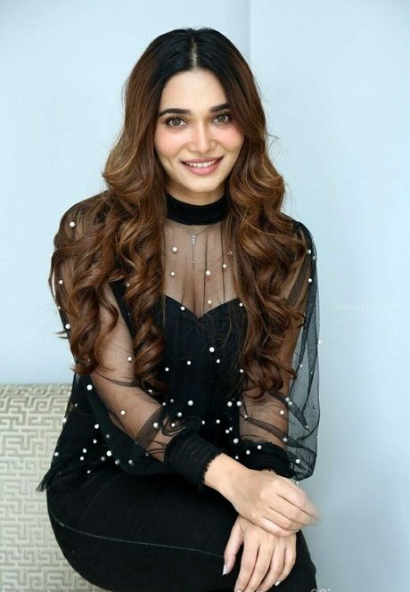 Jenifer Emmanuel porno exklusive bild