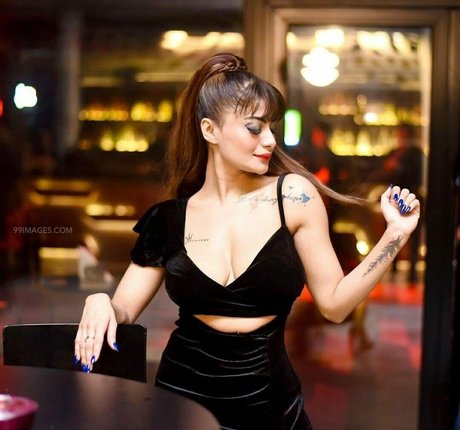 kleiner schwanz shemale onlyfans beste kostenlose galerien