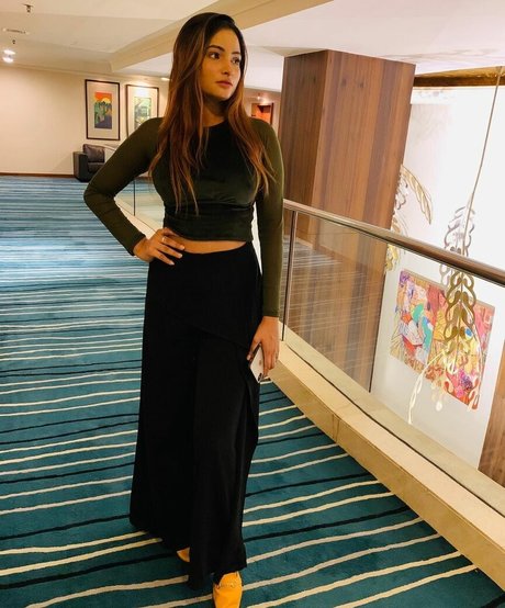 Desi NRI pornostar nacktheit archiv