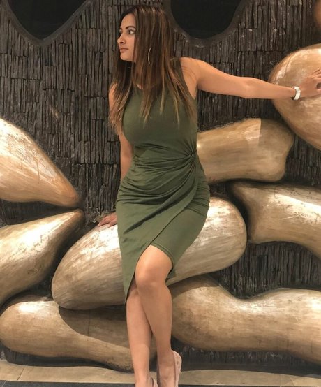 Desi NRI model heiße galerie